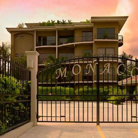 Monaco Condominiums 哈科 外观 照片