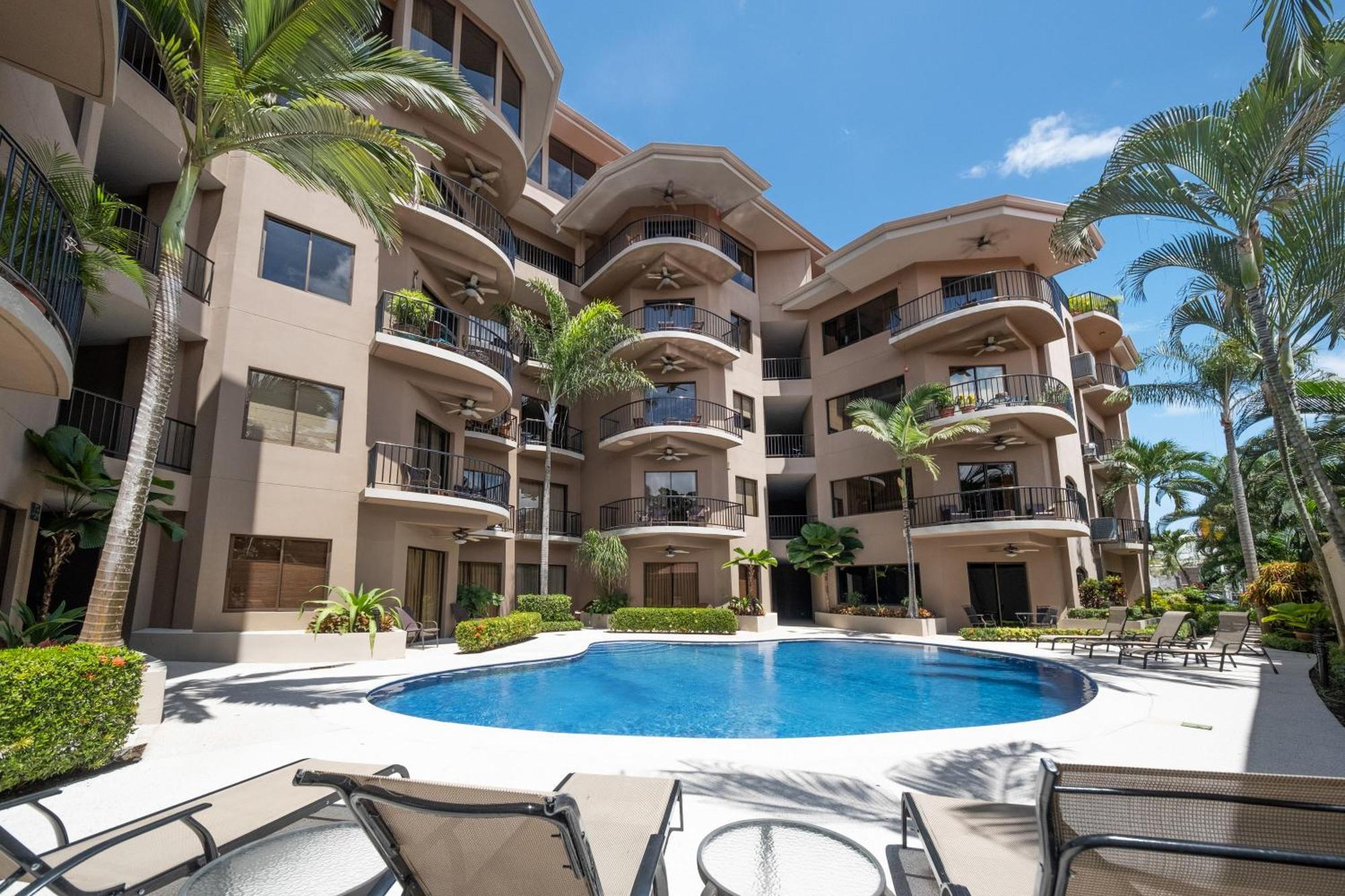 Monaco Condominiums 哈科 外观 照片