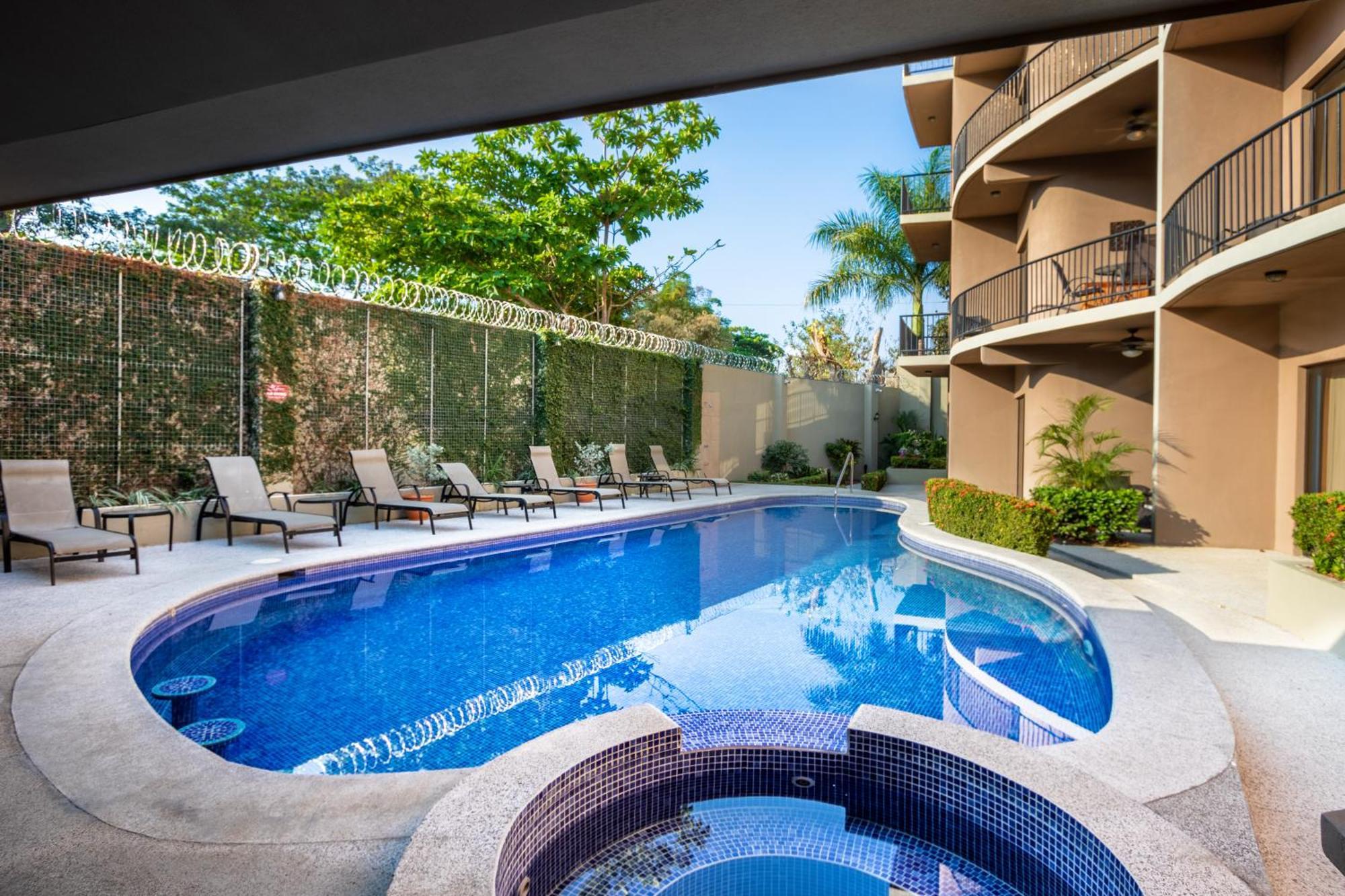 Monaco Condominiums 哈科 外观 照片