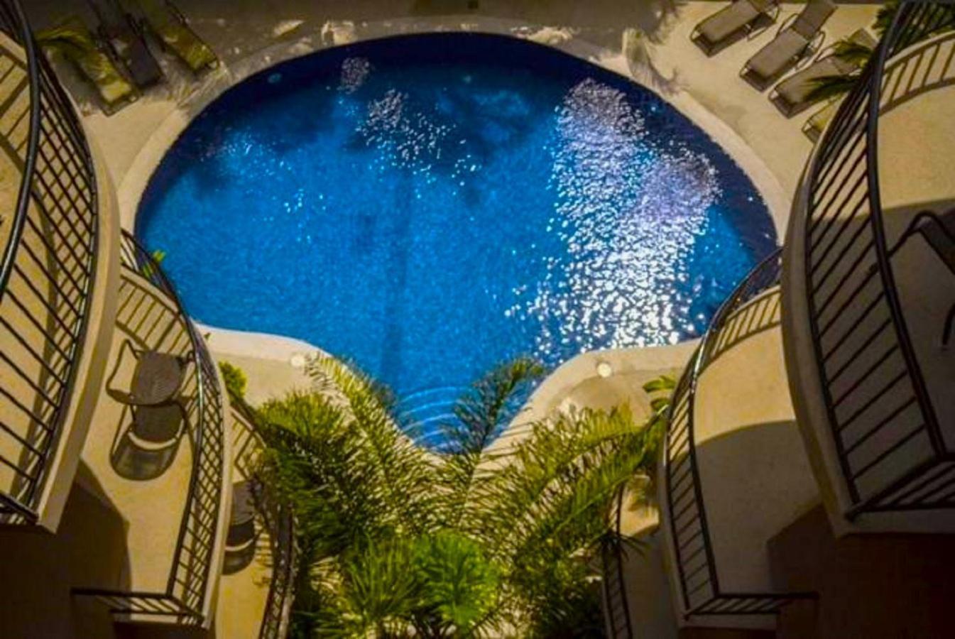 Monaco Condominiums 哈科 外观 照片